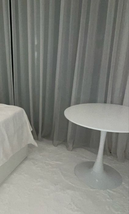 Mesa branca madeira 2 pessoas