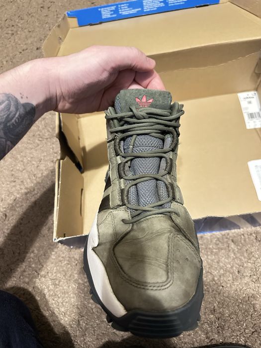 Зимние кроссовки ботинки Adidas