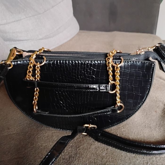 Czarna torebka damska