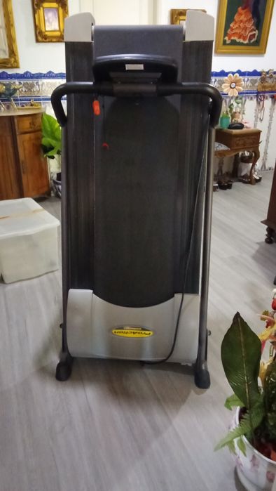 Gym Treadmill Machine455443920360591362