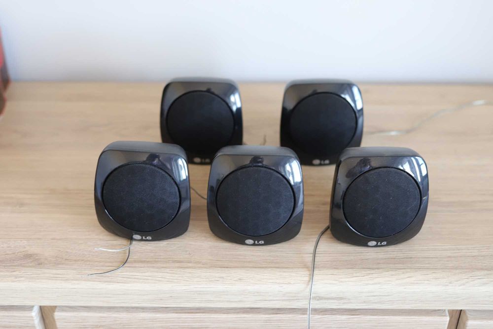 LG DH3120S Home Theater System
