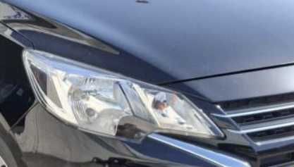 Ótica / Farol direito - Mitsubishi Space Star (2012 até 2024)