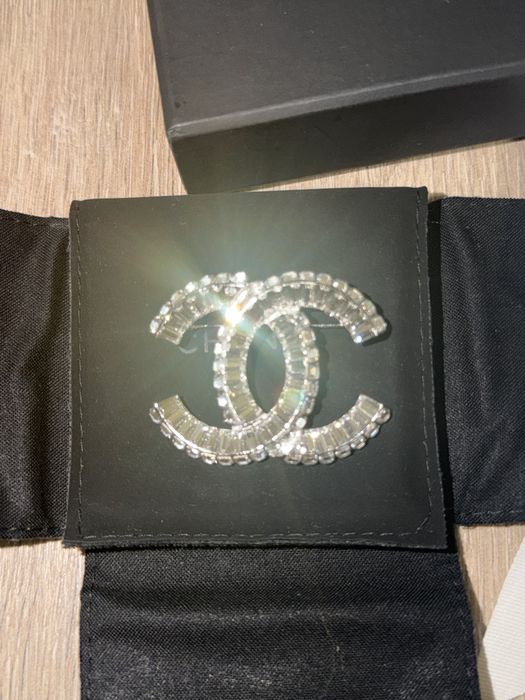 Alfinete Chanel original