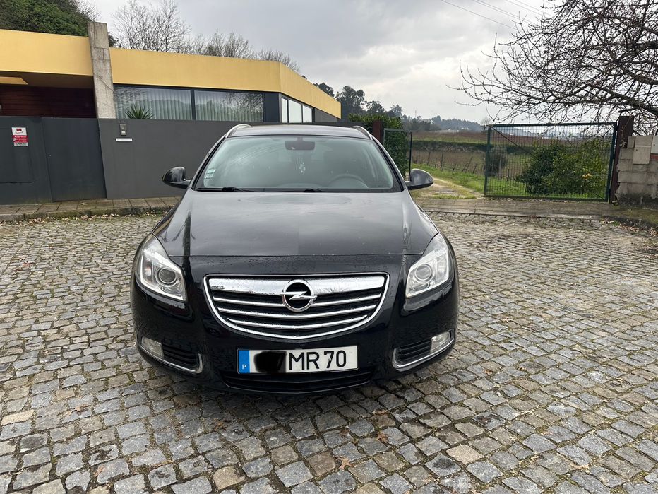Opel Insignia , 2000diesel ,130cv, nacional 2012