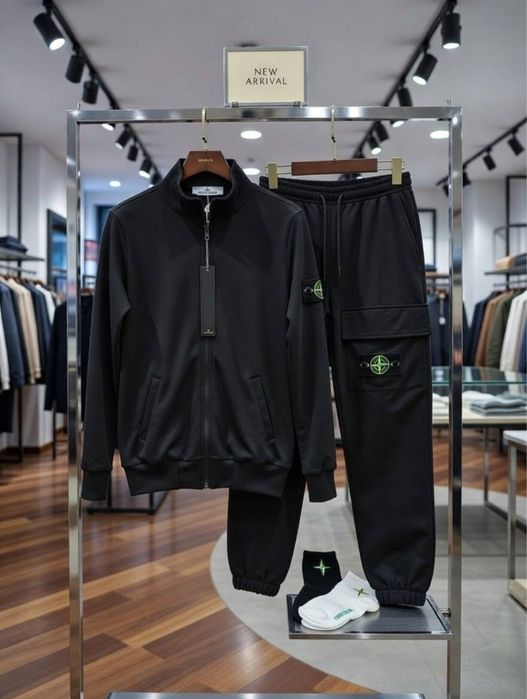 Костюм Stone Island  кофта штани  2 пари шкарпеток у подарунок!