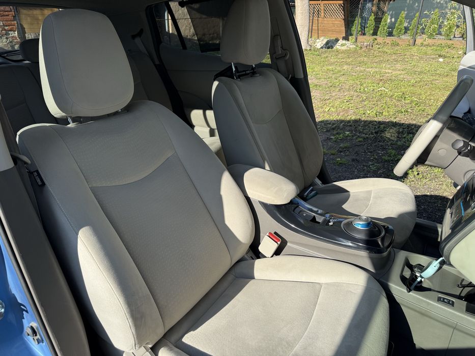 Nissan Leaf 2012