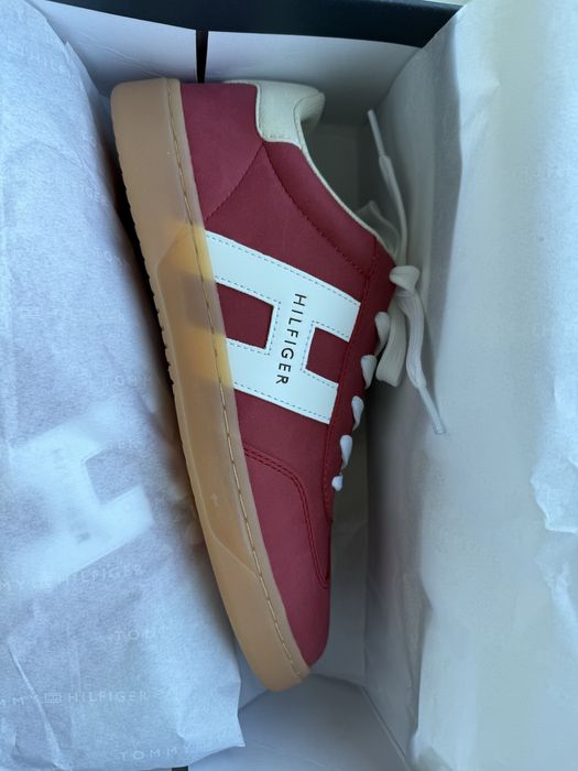 Оригіналі Tommy Hilfiger, мокасини, кеди жіночі.