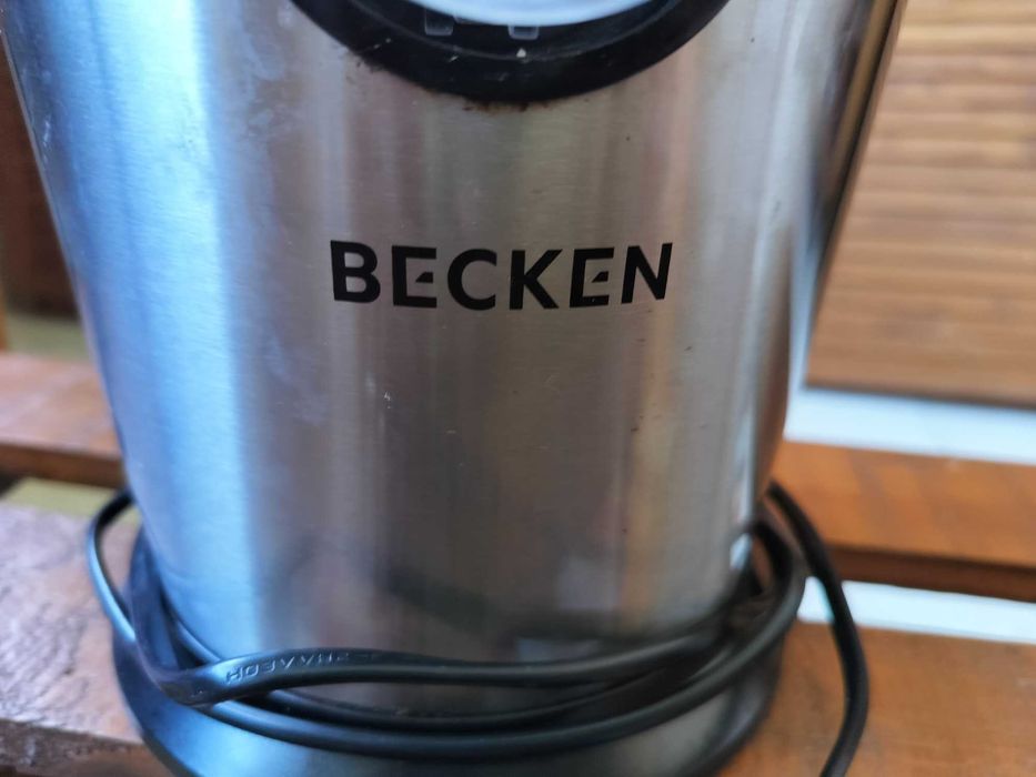 Espremedor de citrinos Becken Inox BCJ-416 BECKEN