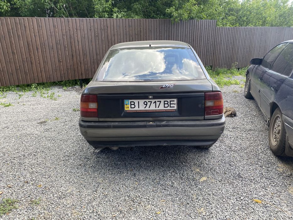 Продам автомобіль Opel Vectra A