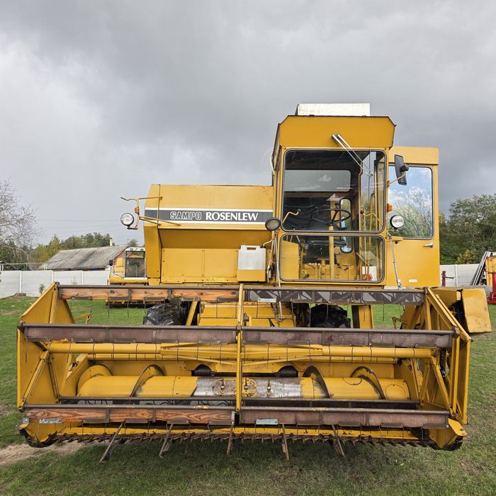 Зернозбиральний комбайн Sampo 410