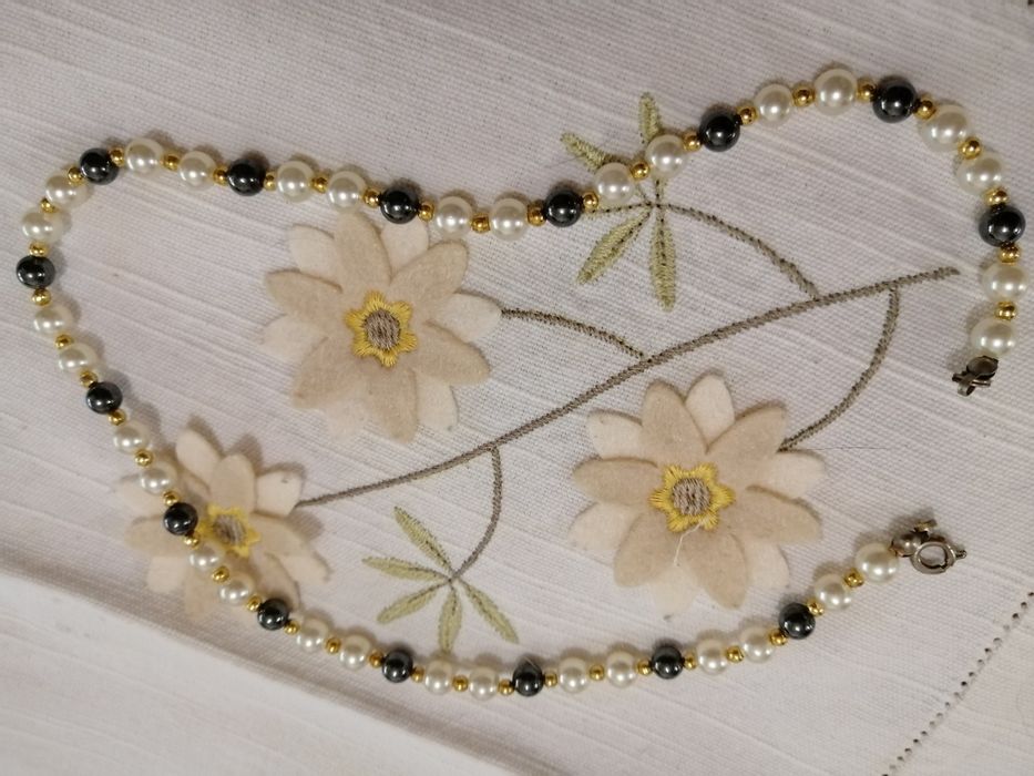Colares para senhora