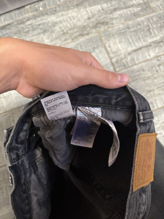 Джинси Levis 501