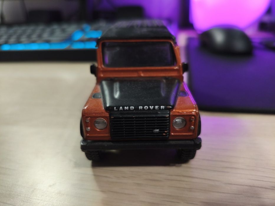 Bburago Land Rover Defender