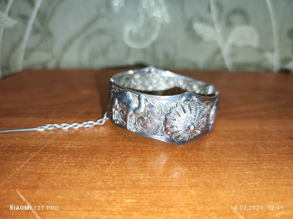 Продам сувенир для женщин браслет