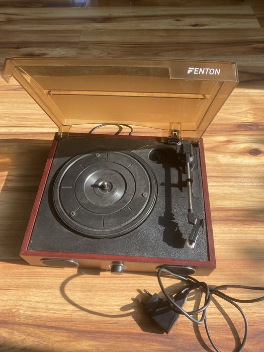 Gramofon Fenton RP105 z głośnikami