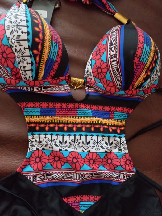 Купальник женский цельный М / L