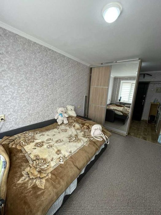 Кімната в гуртожитку з власним кухонним блоком