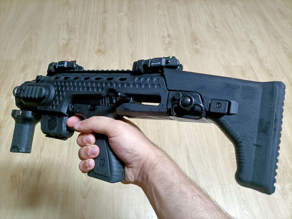 APS Black Hornet SMG Kit de Conversão (com pistola)