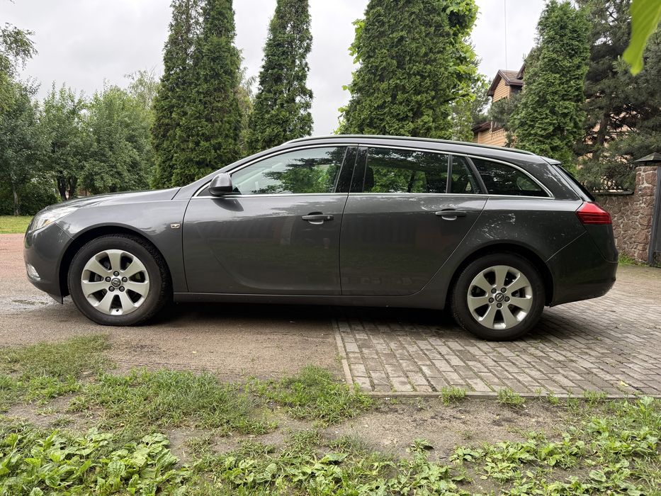 Opel Insignia з Німеччини Розмитнений