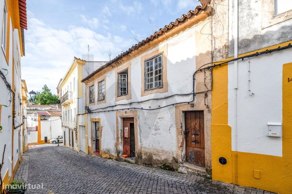 Investimento com Potencial no Centro Histórico de Portalegre