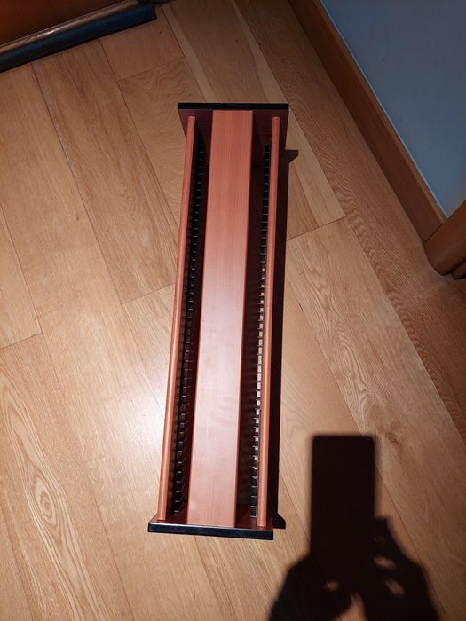 Suporte para CD de música e outros