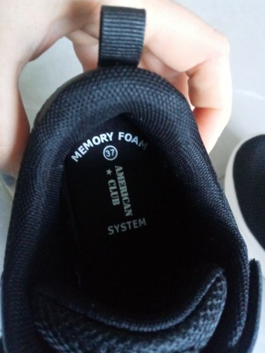 Nowe Adidasy damskie 37