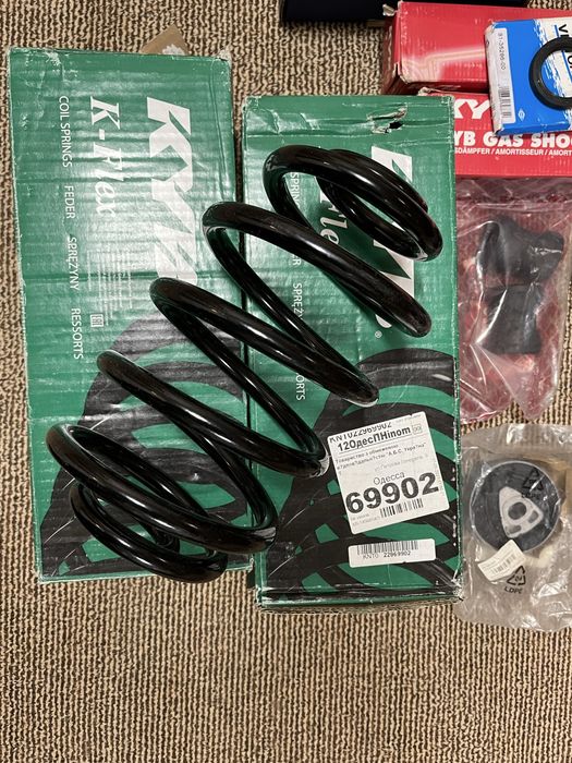 Запчастини до BMW E30