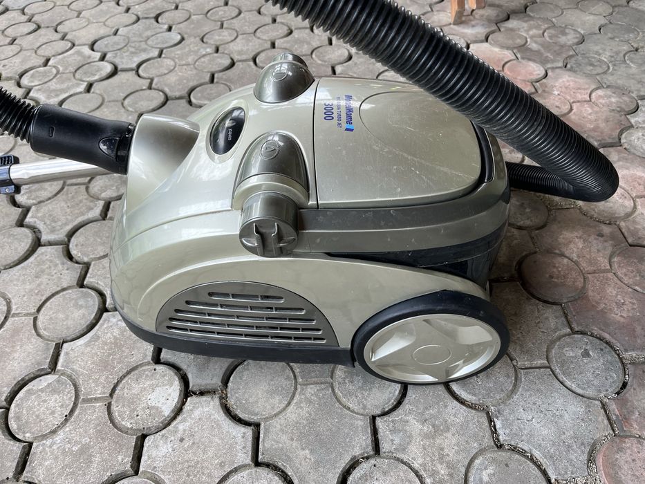 Вживаний пилосос ModellHome Bio Aqua Turbo Jet 3000
