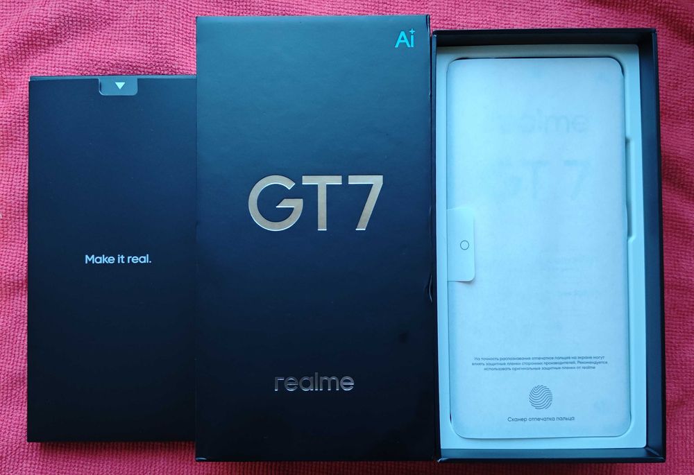 Смартфон Realme GT7