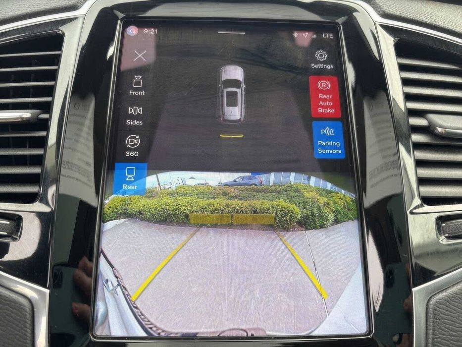 Volvo Xc90      2024