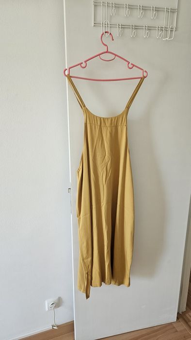 Vários vestidos praticamente novos. Vários Preços