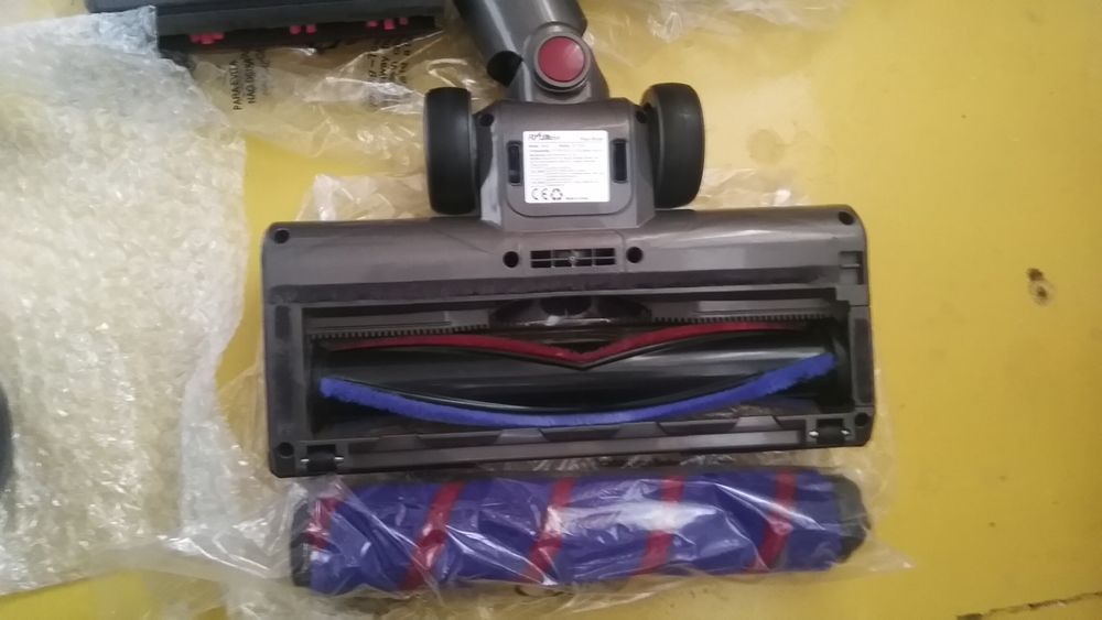 Турбо щётка, фильтр к пылесосу Dyson