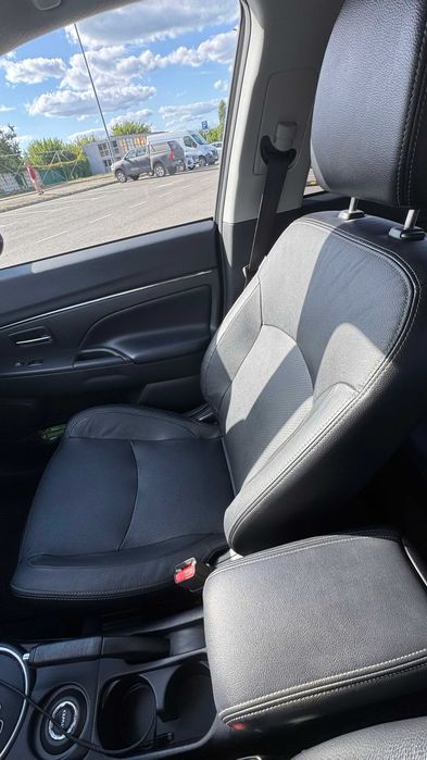 Mitsubishi Outlander Sport 2016 VIN JA4AR4AW8HZ023211 фото оголошення 10 з 18