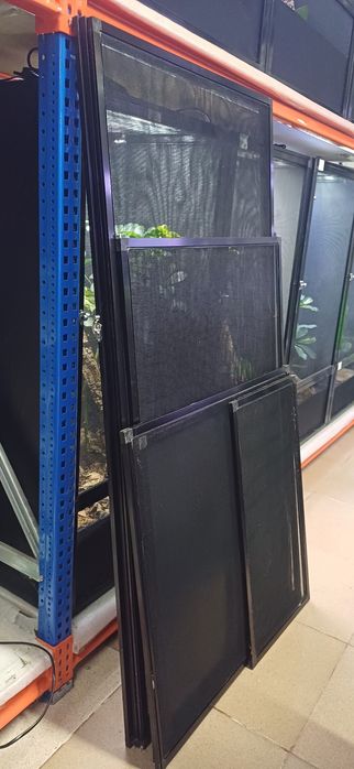 Terrário de rede alto