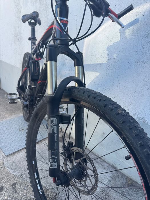 Bicicleta KTM Score RC 4.0