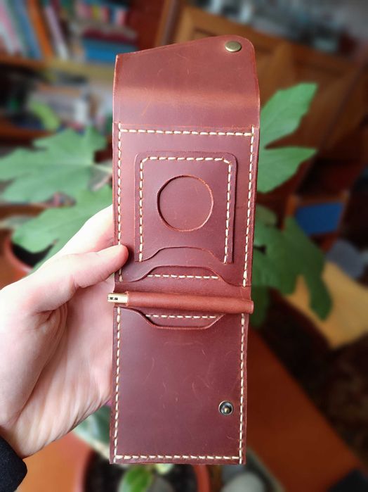 Кошелек с зажимом для купюр