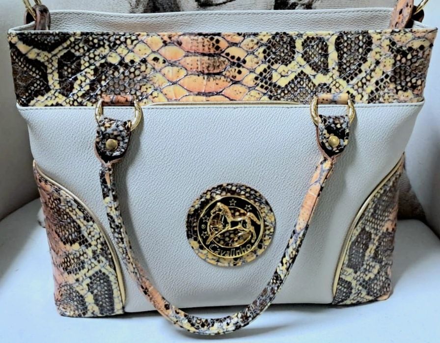 Mala da  cavalinho  nova c etiqueta