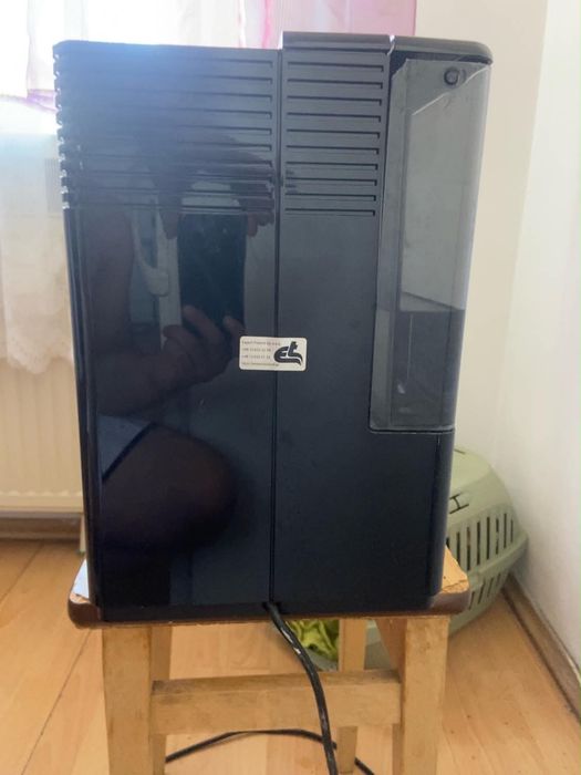 Miele CM5300 ekspres automatyczny – sprawny, problem z młynkiem / do naprawy