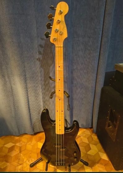 Fender precision bass Roger Waters gitara basowa