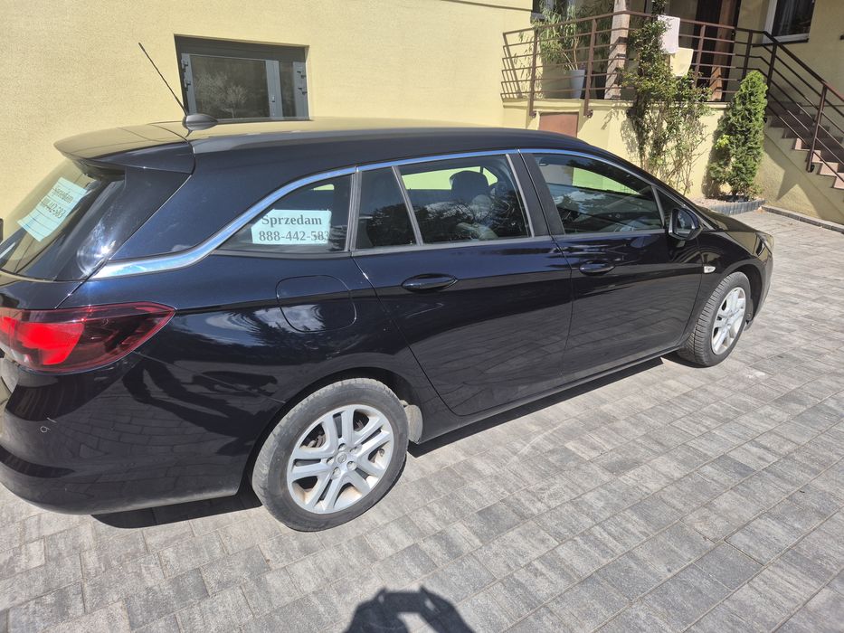 Opel Astra K kombi