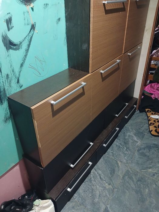 Навісні тумби.+тумба під телевізор