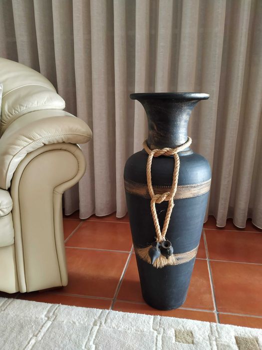 Elegantes Jarras Decorativas