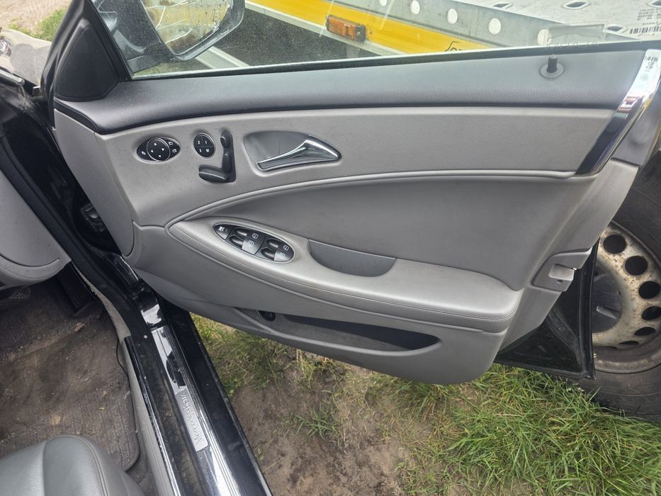 Fotele Komplet Skóry Mercedes CLS W219 Grzane Szare Kanapa