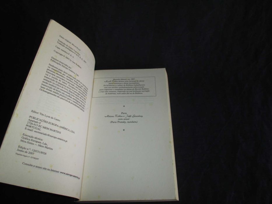 Livro Sangue Real Harold Robbins e Junius Podrug