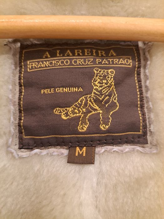 Sobretudo em pele genuína