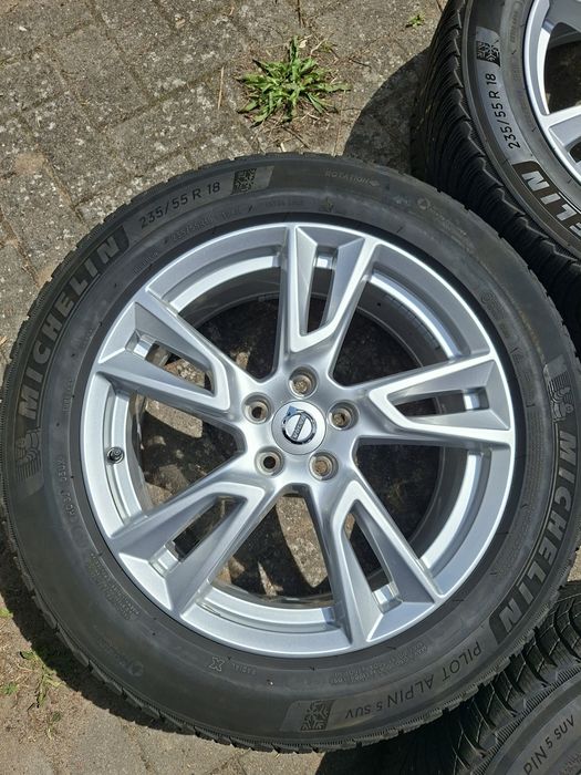 Felgi Volvo 18" 5x108 Opony zimowe 235/55/18