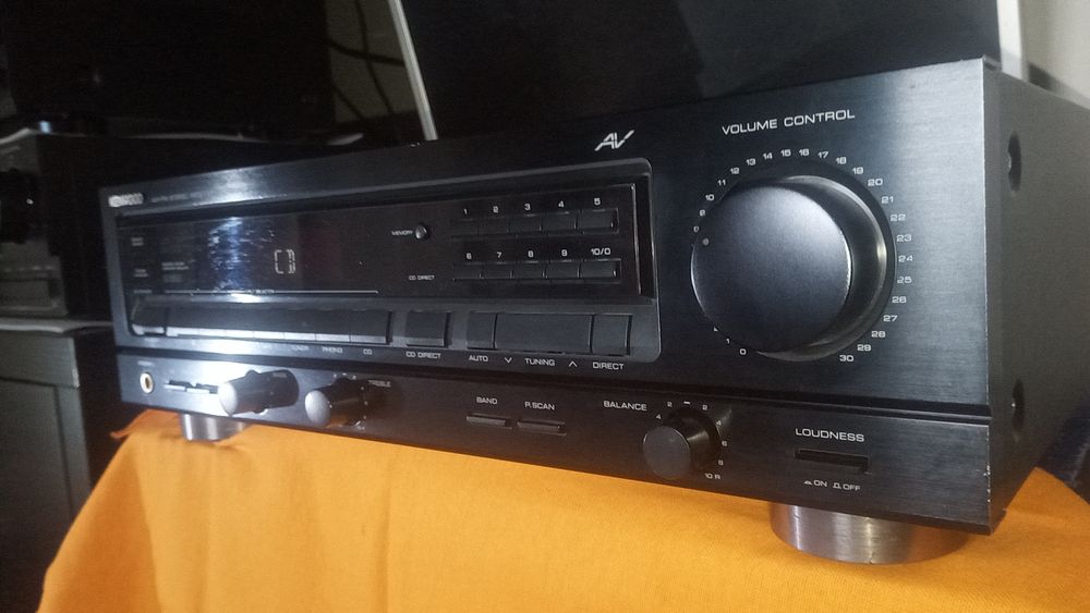 Amplificador Kenwood com radio