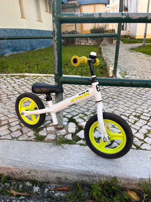 Bicicleta Equilíbrio Btwin Runride 100