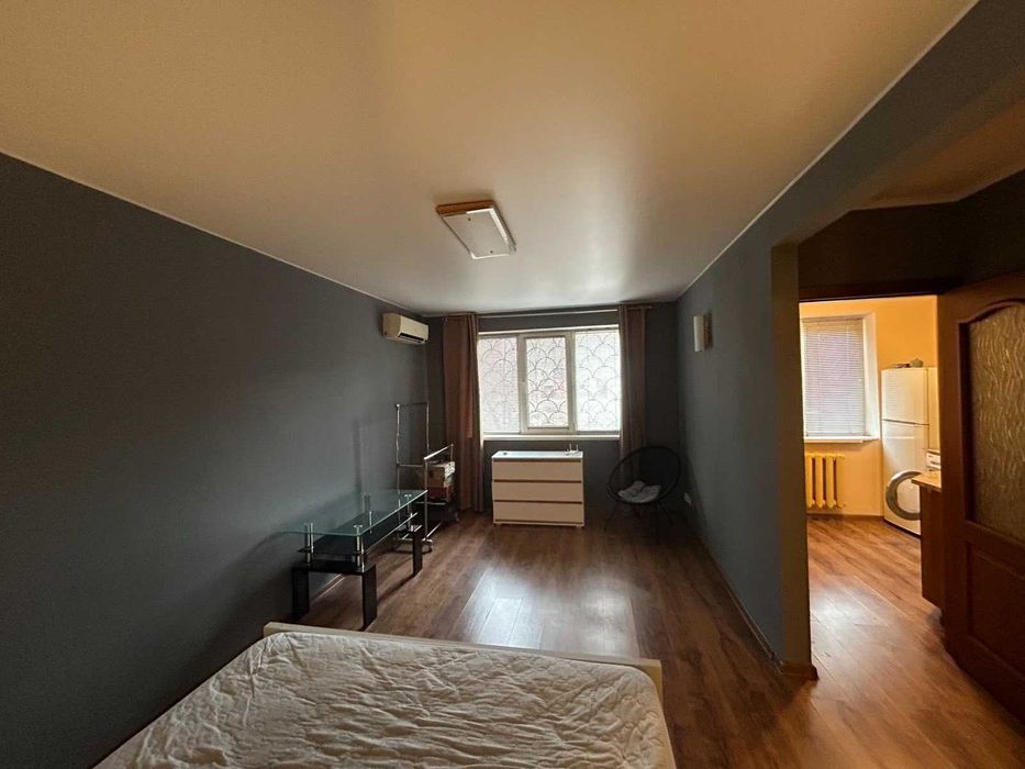 Продаж гарної однокімнатної квартири в Металургійному районі