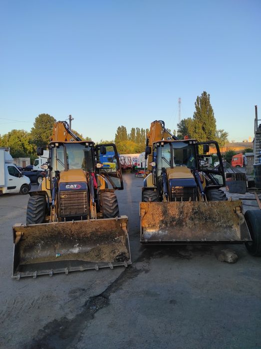 Надаємо послуги екскаватора погрущика